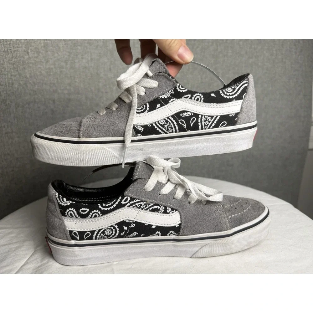 VANS Gray Black Paisely Bandana Sk8 Low Top Sneakker Skateboard Suede Shoes Sz 7
